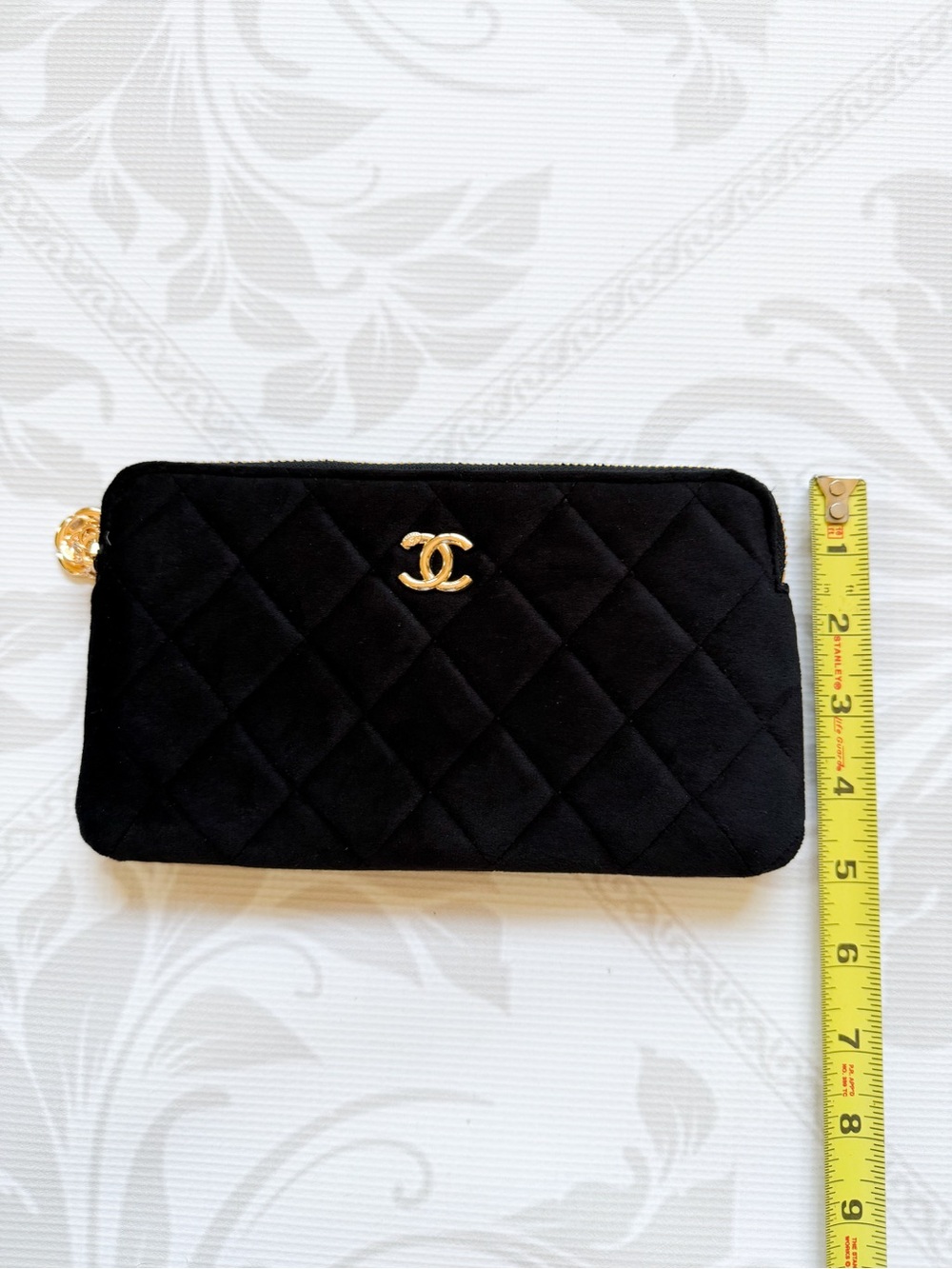 CHANEL Black Quilted Cosmetic Pouch with Gold CC Emblem - Picture 3 of 11